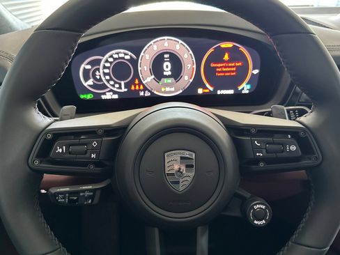 New 2025 Porsche Cayenne Turbo AWD/4WD image 30
