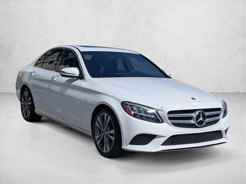 Used 2021 Mercedes-Benz C 300 Sedan image 3