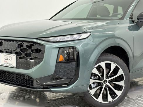 New 2026 Audi Q3 quattro 2.0T AWD/4WD image 11