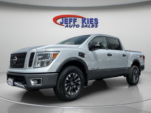 Used 2017 Nissan Titan PRO-4X image 1