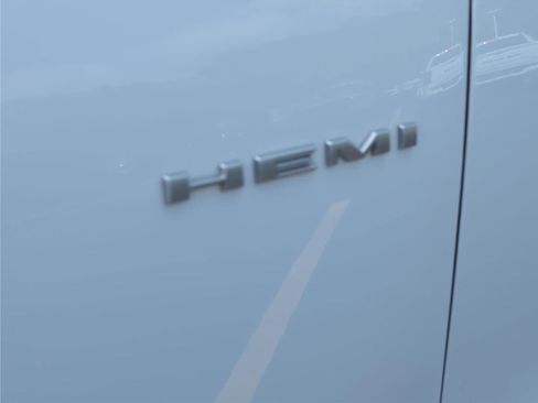 Used 2022 Dodge Durango R/T AWD/4WD image 36