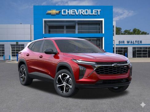 New 2026 Chevrolet Trax RS w/ Driver Confidence Package image 8