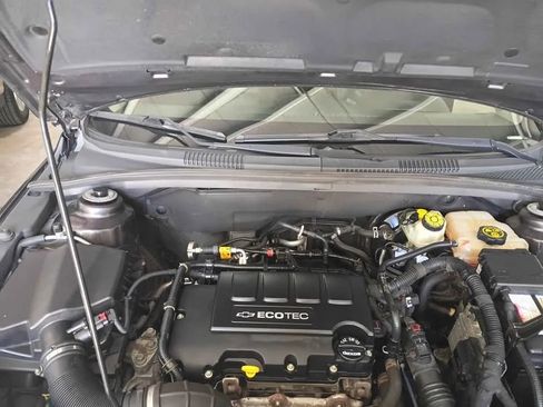 Used 2014 Chevrolet Cruze LT w/ Sun, Sound and Sport Package image 8