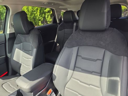 New 2026 Kia Sportage SX AWD/4WD image 22