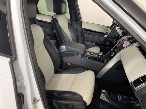 Used 2023 Land Rover Discovery S R-Dynamic AWD/4WD image 37