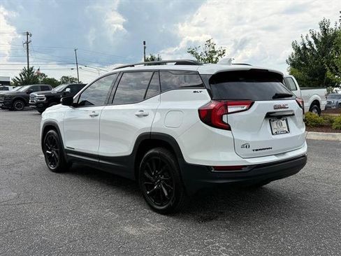 Used 2023 GMC Terrain SLT w/ Elevation Edition FWD image 5