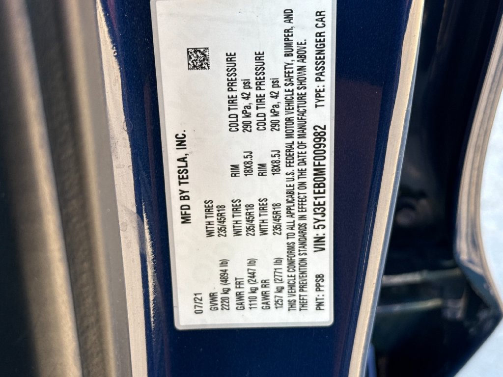 Used 2021 Tesla Model 3 Long Range AWD/4WD image 28