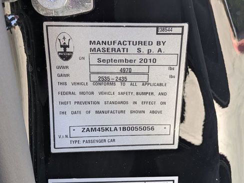 Used 2011 Maserati GranTurismo S image 23