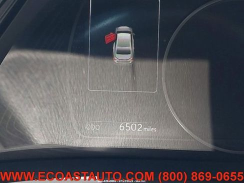 Used 2025 Lexus ES 300h w/ Premium Package image 14