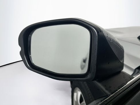 Used 2025 Honda CR-V LX image 16