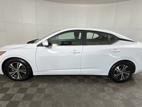 Used 2023 Nissan Sentra SV FWD image 5