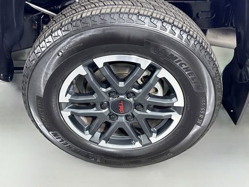 Certified 2024 Toyota Tacoma TRD Sport w/ TRD Sport Upgrade Package AWD/4WD image 31