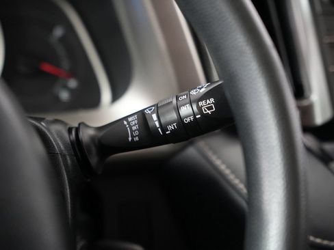 Used 2013 Toyota RAV4 XLE AWD/4WD image 15