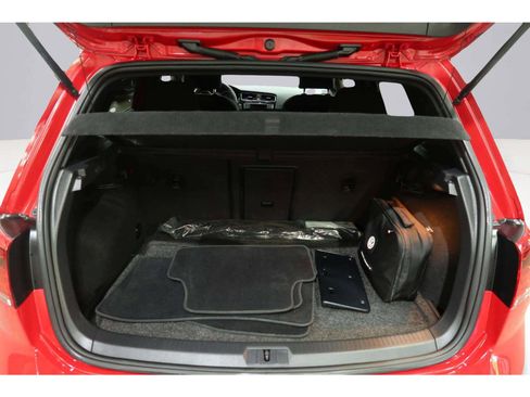 Used 2017 Volkswagen GTI 4-Door FWD image 37