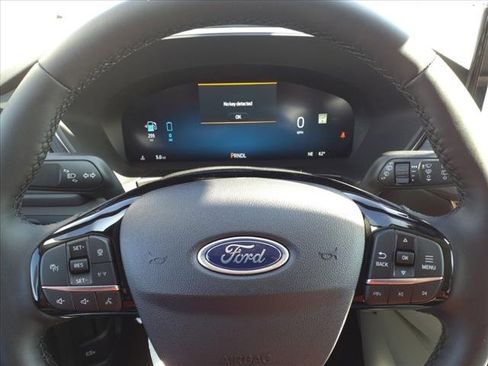 New 2023 Ford Escape SE w/ PHEV Premium Package image 14