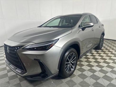 Used 2025 Lexus NX 350 AWD w/ Accessory Package (2T) image 3
