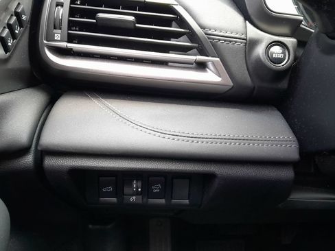 Used 2022 Subaru Outback Limited AWD/4WD image 16