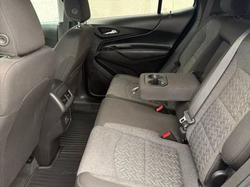 Used 2023 Chevrolet Equinox LT AWD/4WD image 15