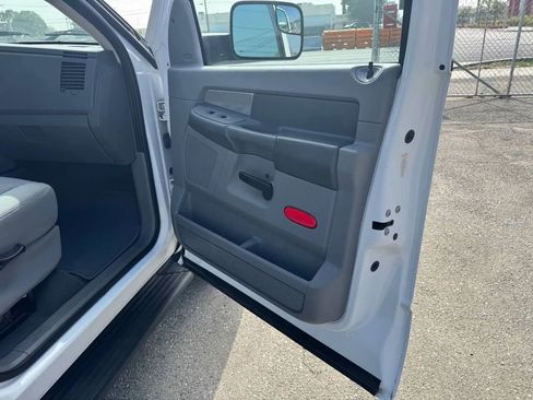 Used 2008 Dodge Ram 3500 Truck SXT image 19