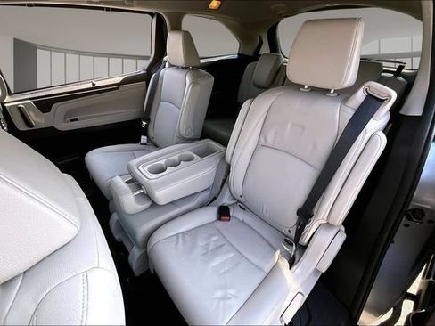 Used 2025 Honda Odyssey EX-L image 19