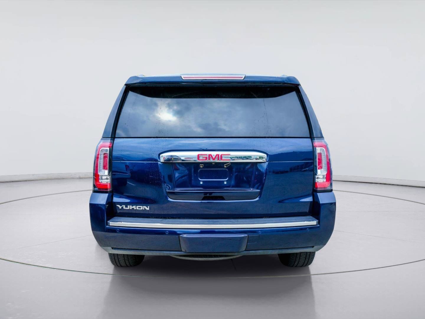 Used 2019 GMC Yukon Denali w/ Open Road Package RWD image 6