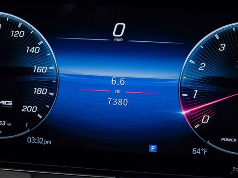 Used 2024 Mercedes-Benz AMG GT 43 image 97