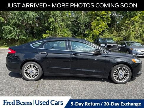 Used 2016 Ford Fusion SE w/ Equipment Group 202A AWD/4WD image 11