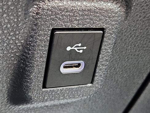 Used 2024 Toyota Corolla LE image 25