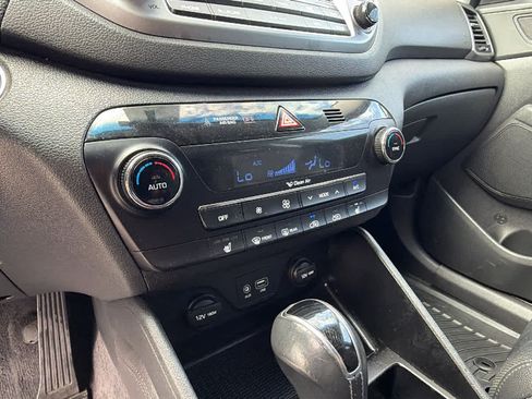 Used 2017 Hyundai Tucson Limited w/ Cargo Package AWD/4WD image 14