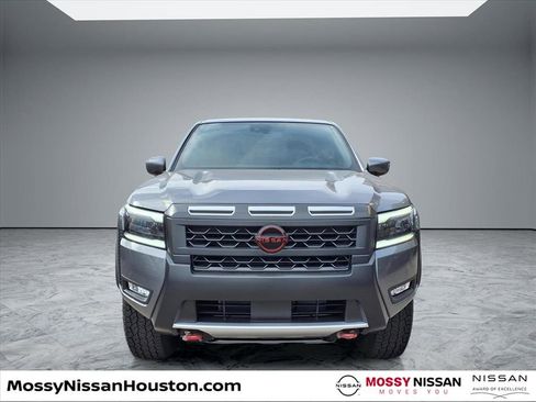 New 2026 Nissan Frontier PRO-4X w/ Tow Package image 5