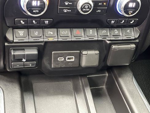 Certified 2023 GMC Sierra 2500 AT4 w/ AT4 Premium Plus Package AWD/4WD image 34