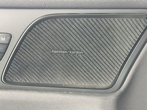 Certified 2024 Volvo S60 B5 Plus image 19