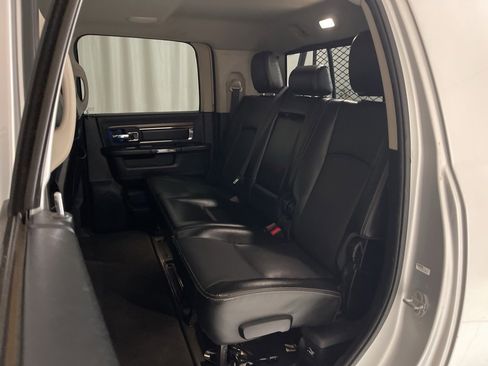 Used 2013 RAM 2500 Laramie w/ Convenience Group image 27