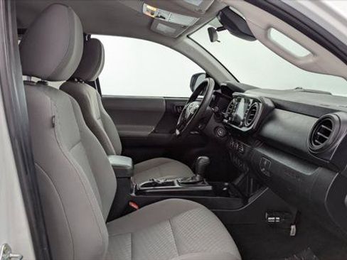Used 2021 Toyota Tacoma SR RWD image 16