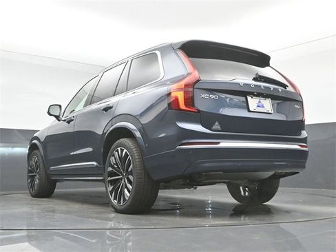 New 2026 Volvo XC90 B6 Ultra image 43