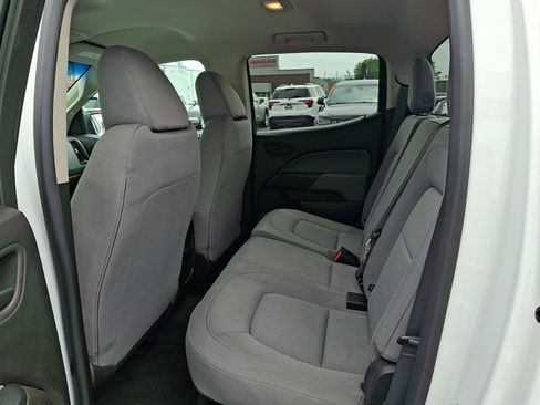 Used 2019 Chevrolet Colorado W/T w/ WT Convenience Package AWD/4WD image 10