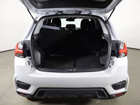 Used 2024 Mitsubishi Outlander Sport ES AWD/4WD image 16