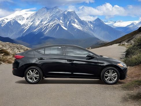 Used 2018 Hyundai Elantra SEL image 6