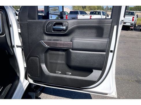 Used 2022 Chevrolet Silverado 3500 LTZ w/ Z71 Off-Road Package AWD/4WD image 25