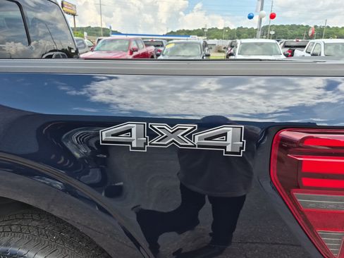 Used 2025 Ford F150 Platinum AWD/4WD image 10