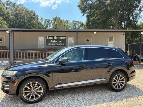 Used 2018 Audi Q7 3.0T Prestige image 8