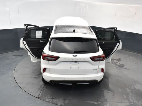 Used 2024 Ford Escape ST-Line Elite w/ Premium Technology Package image 18