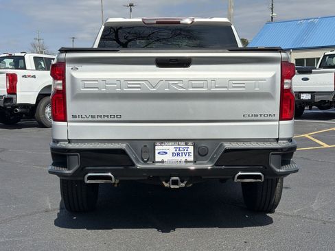 Used 2020 Chevrolet Silverado 1500 Custom Trail Boss w/ Custom Convenience Package image 22
