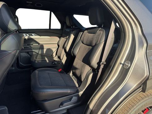 New 2026 Ford Explorer ST RWD image 16