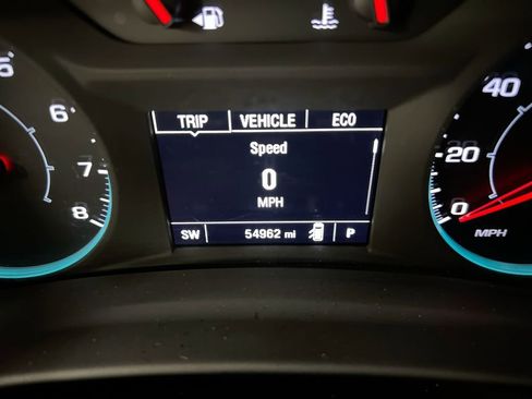 Used 2024 Chevrolet Equinox LS w/ Midnight Edition AWD/4WD image 13