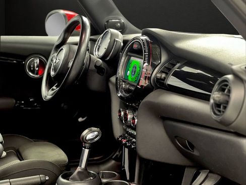 Used 2019 MINI Cooper John Cooper Works w/ Signature Upholstery Package image 17