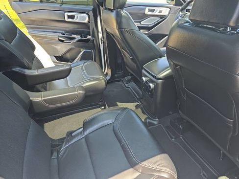 Used 2022 Ford Explorer ST w/ Equipment Group 401A AWD/4WD image 12