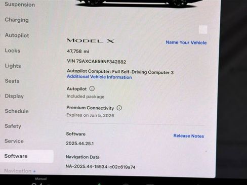 Used 2022 Tesla Model X image 10