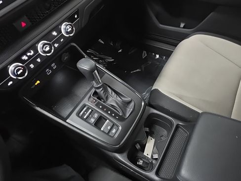 Used 2023 Honda CR-V EX image 27