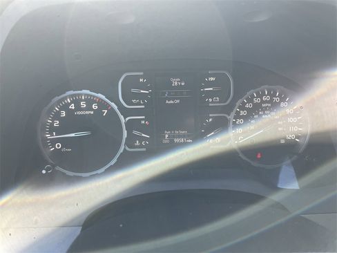 Used 2021 Toyota Tundra SR5 image 17